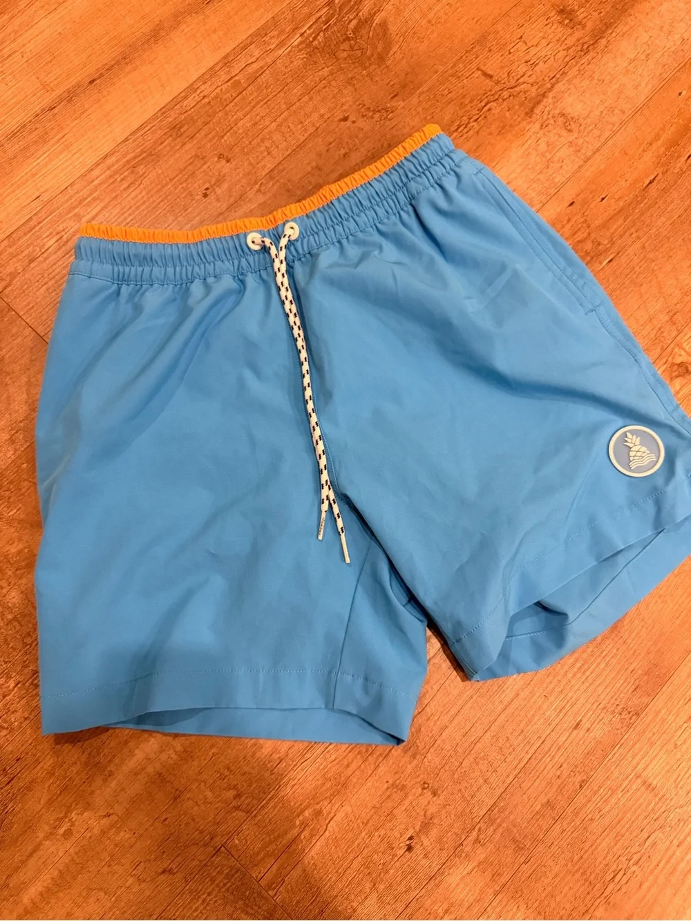 Chubbies Men’s XS 5.5” Swim Trunks Blue Orange Lined Drawstring Shorts